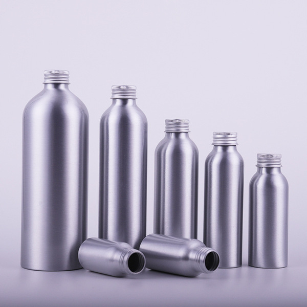 Cosmetic container