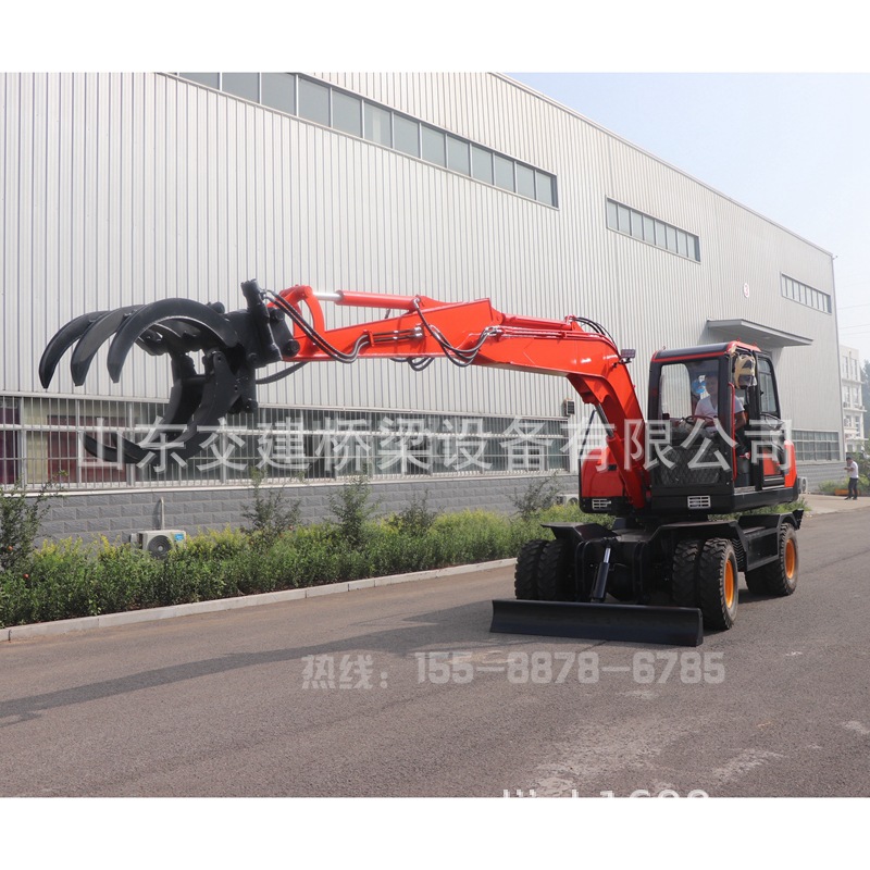 轮胎式多功能挖抓一体机价格 轮式挖掘机价格 更换方便 质量可靠