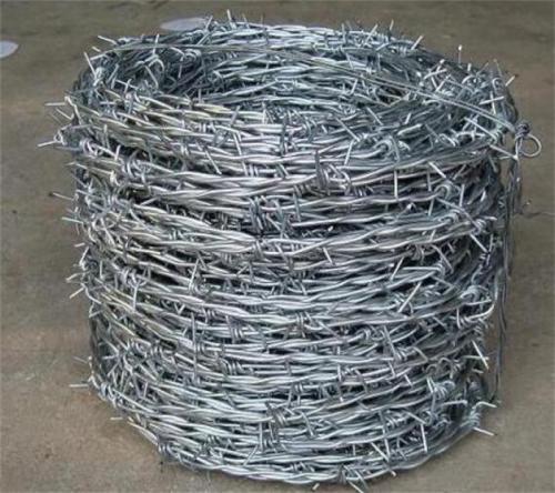 Manufactor Direct selling Barbed Wire wholesale Hexagonal wire netting Double-stranded Galvanized Barbed Wire Barbed wire