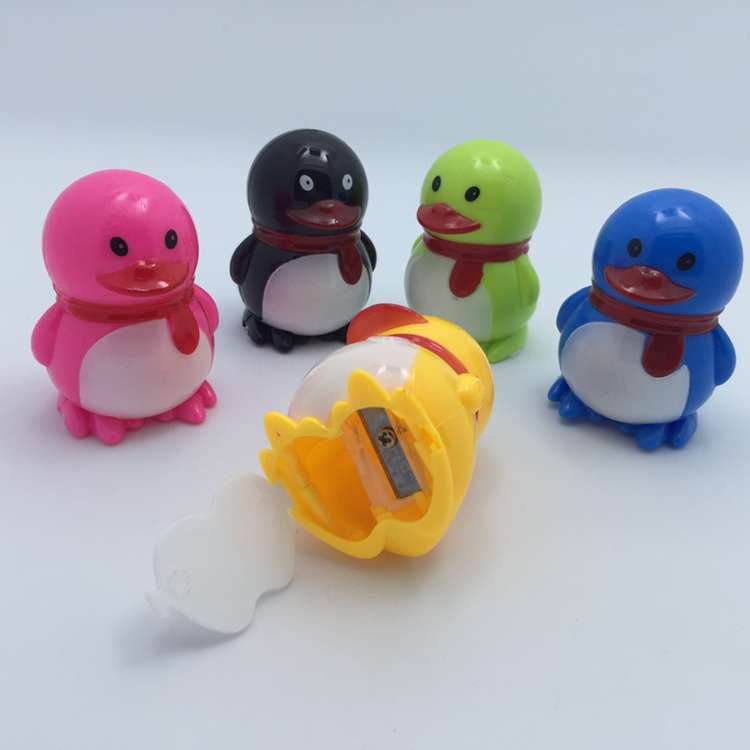 FE7B6E1780BDC4E3F2D1C7C74A4BB8