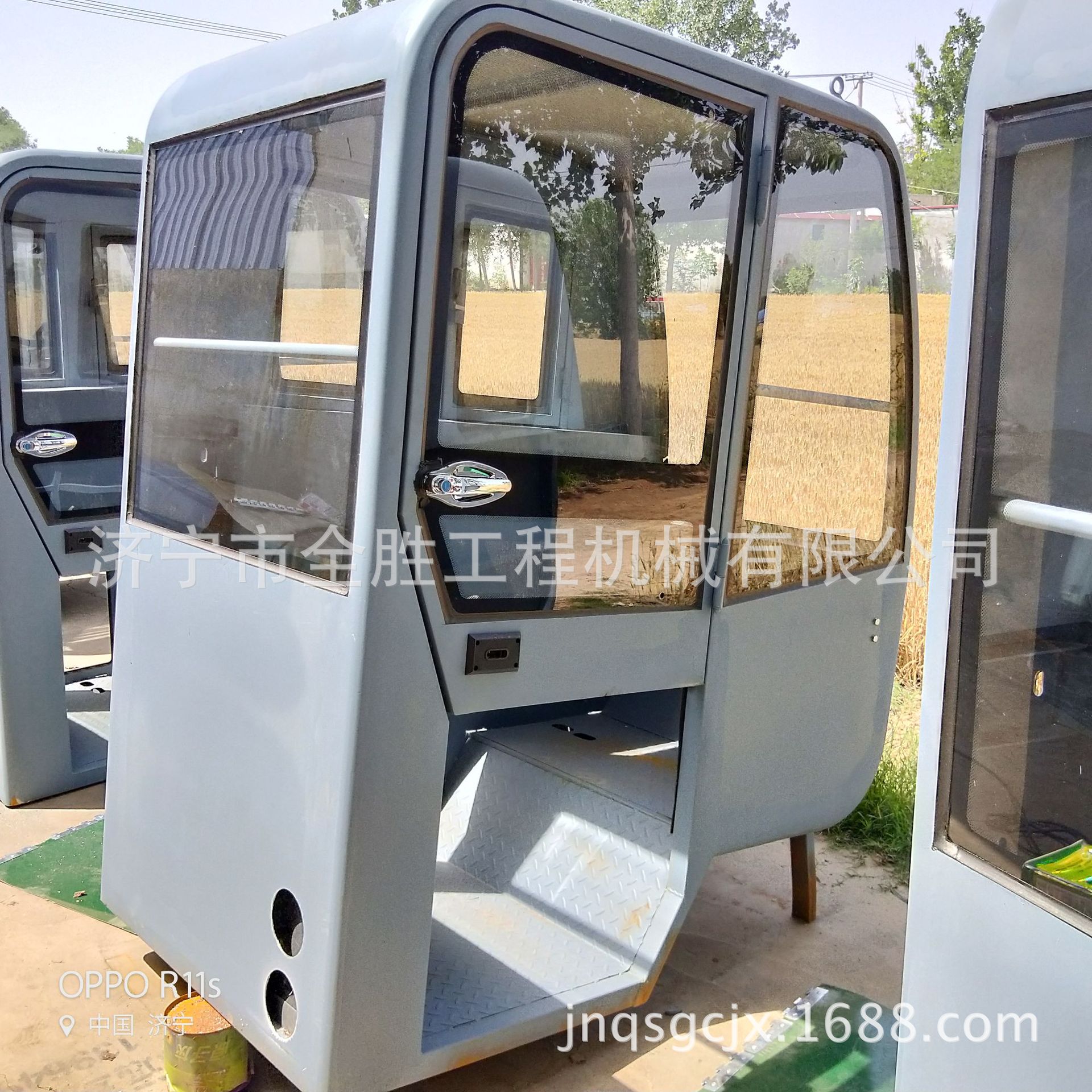 供应QY25吊车驾驶室 操作室总成吊车配件 吊车驾驶室玻璃