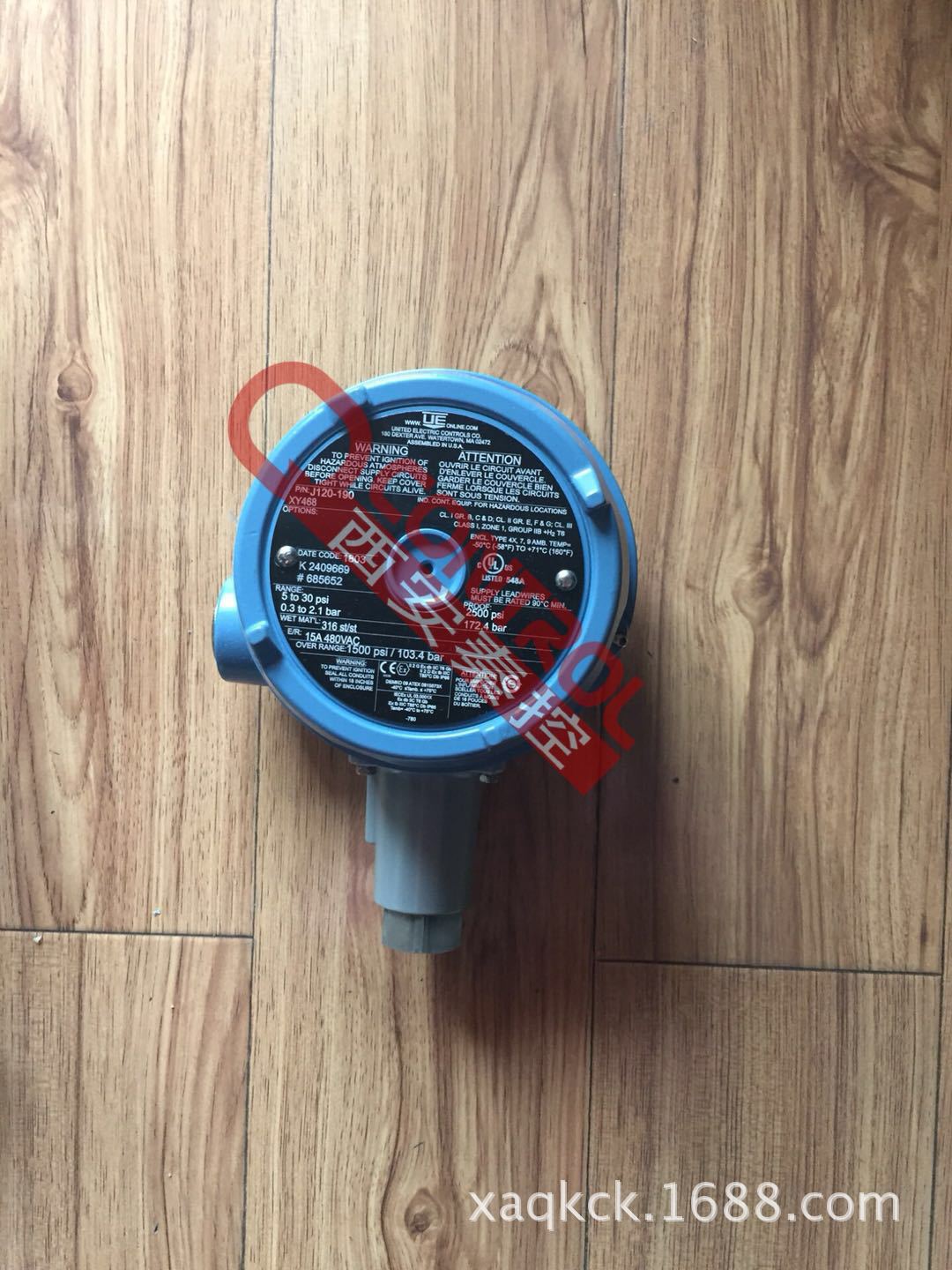 【J120-483】 美国UE隔爆压力控制器