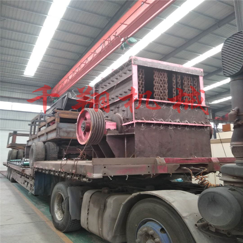 现货砂石料制砂专用箱式石头移动破碎站 大小型建筑垃圾破粹机