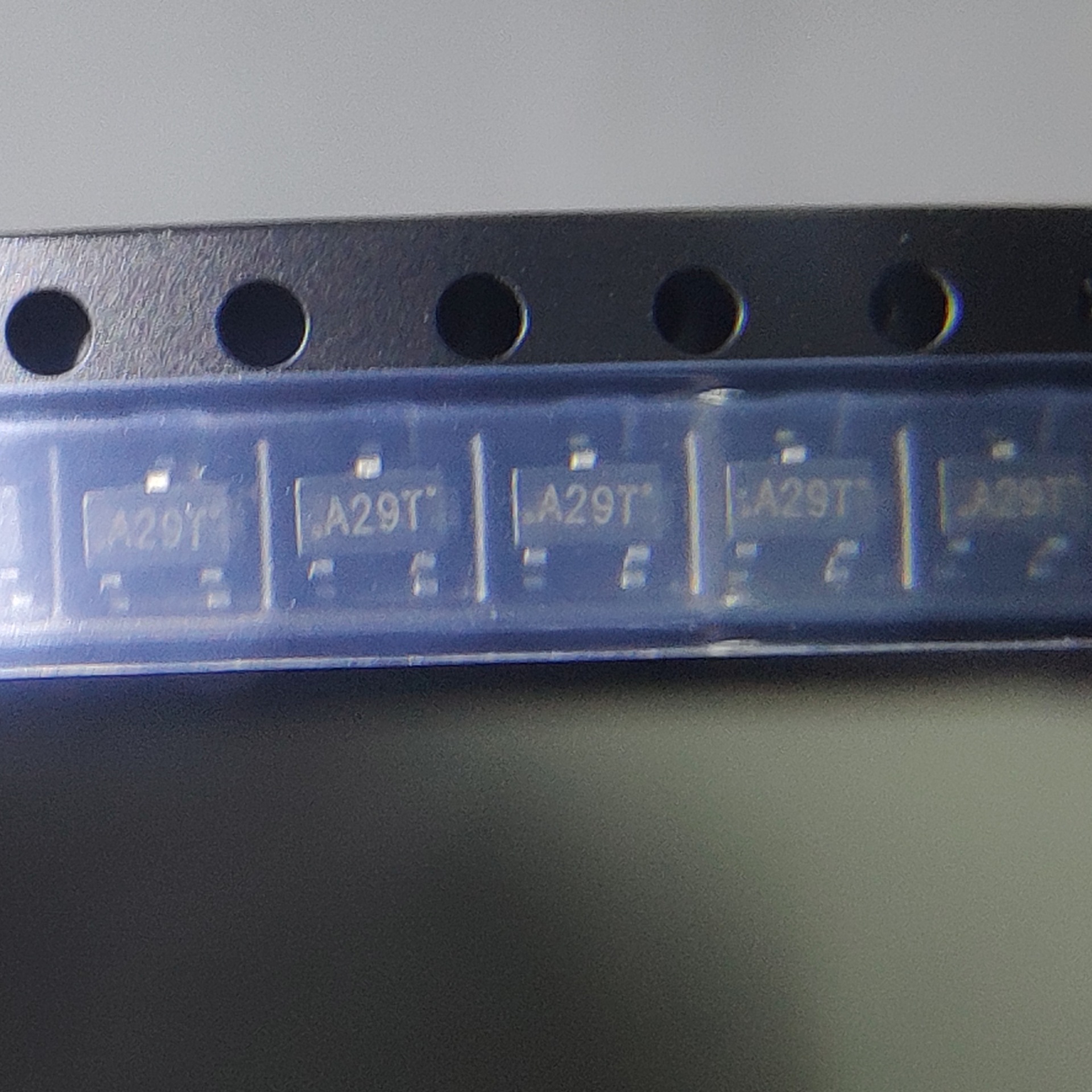 AO3402A SOT-23 丝印A29T N沟道场效应管 MOS管 全新 拍前确认