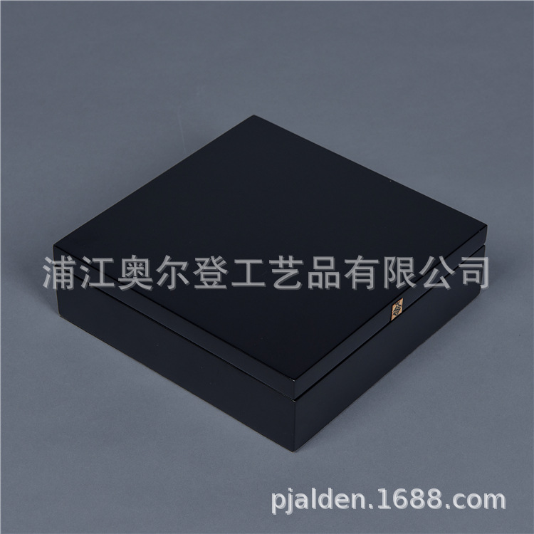 Glass lid essential oil wooden box, bird's nest packaging box, square piano lacquer density board packaging wooden box, custom-made detail image 1