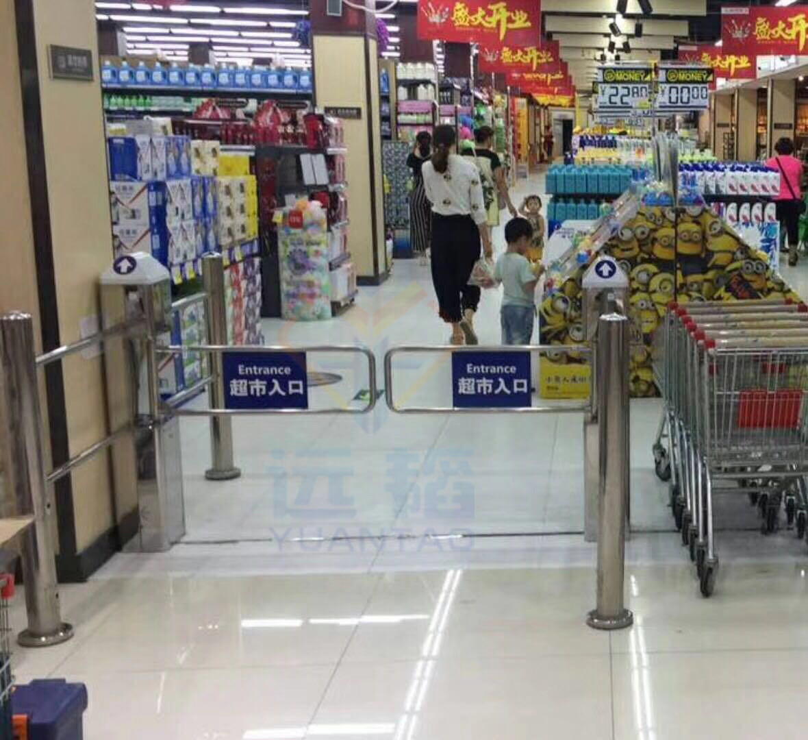 医院入口测温人行通道只进不出智能防夹单向门禁机设备