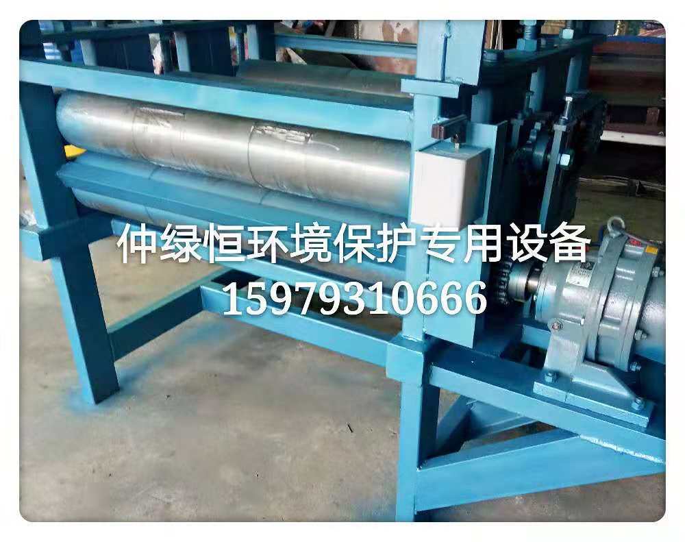 厂家直销各类废油桶板压平机铁桶油罐压平机摊平机挤平机推平机