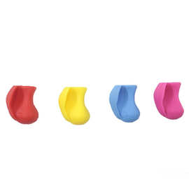 工厂现货硅胶握笔器 儿童食品级硅胶笔套 预防矫正儿童握笔姿势