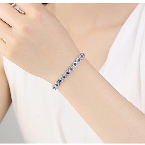Alibaba Amazon Hot Selling European and American Fashion AAA Zirconia Bracelet Plated White Gold Jewelry Wholesale