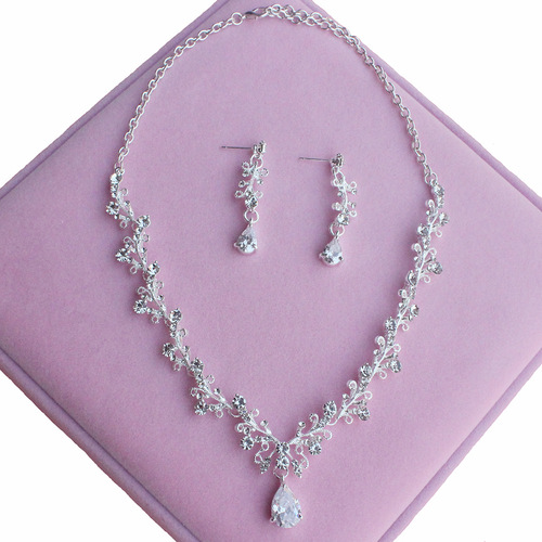New bridal tiara, crown three-piece set, wedding necklace, earrings, zircon set, European and American wedding accessories wholesale