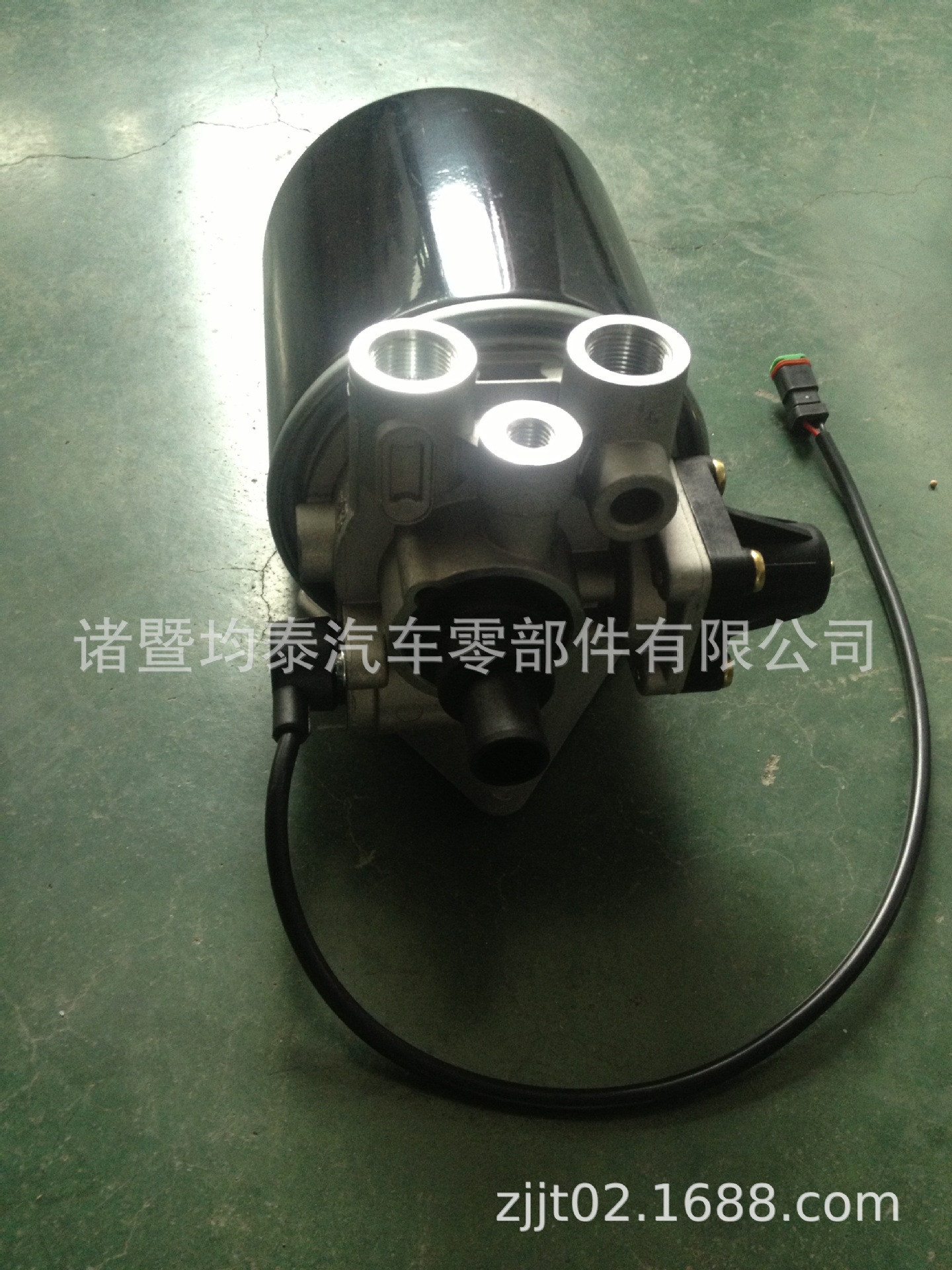 CEC34B1FBB41E99DA7DF43C4C2D08F