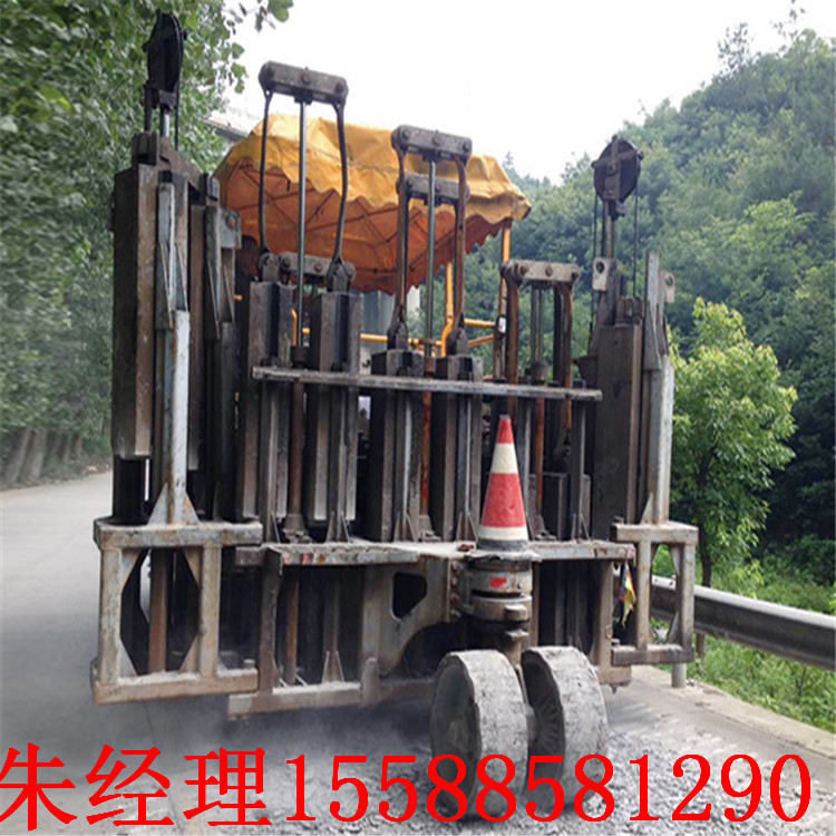 多錘頭水泥路面破碎機
