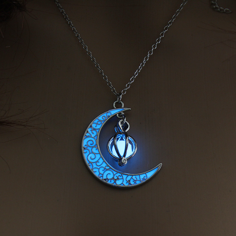 Hot Selling Moon Pumpkin Pendant Luminous Stone Luminous womenu0027s Necklace