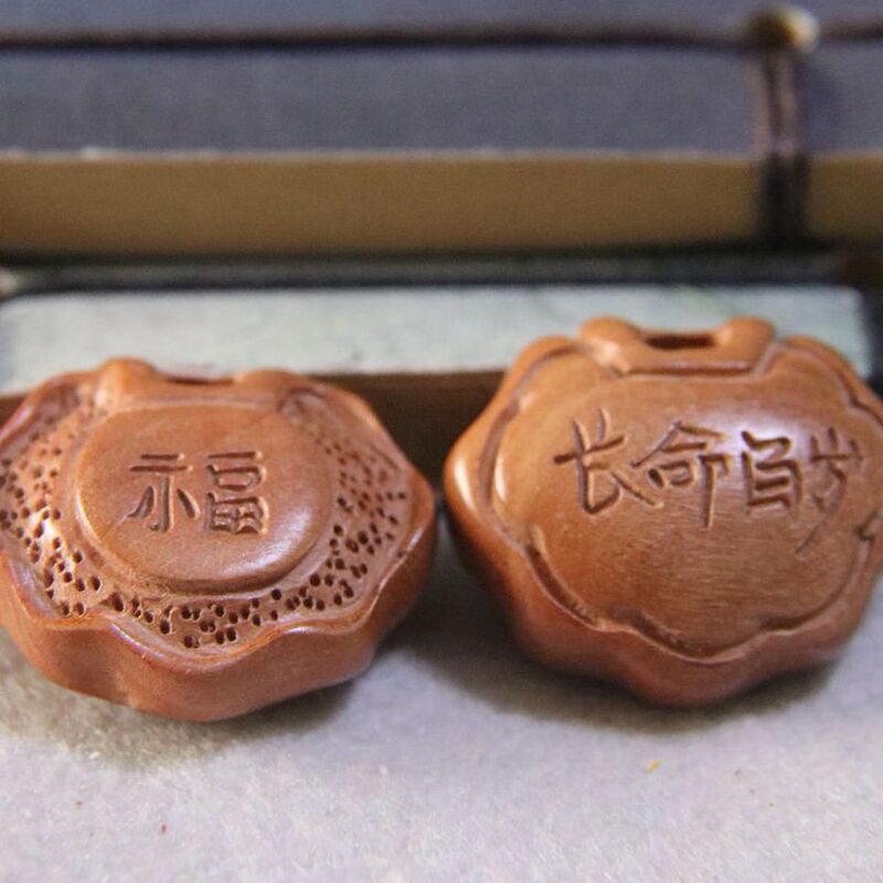 Lucky Lock Longlife Lucky Lock Peach Wood Carved Baby Necklace Pendant Jewelry Wooden Crafts Lucky Lock Longlife Lucky Lock Peach Wood Carved Baby Necklace Pendant Jewelry Wooden Crafts
