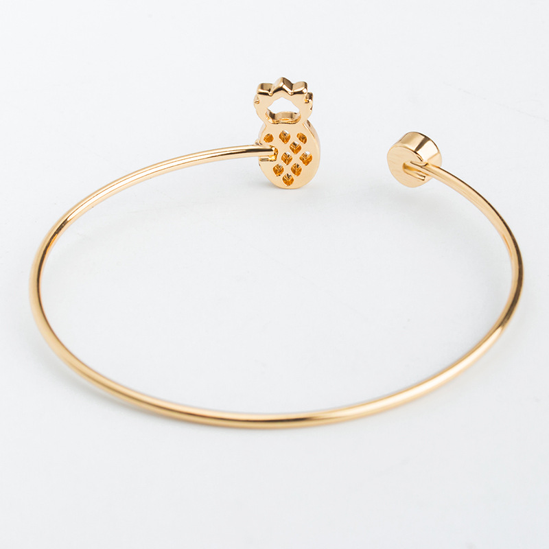 Female angry quality pineapple diamond crystal gemstone bracelet