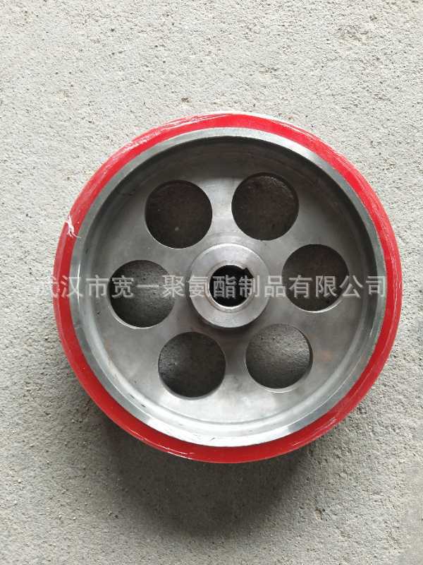 供应广西铁轴包胶、铝轮包胶、铁轮包胶、输送轴包胶