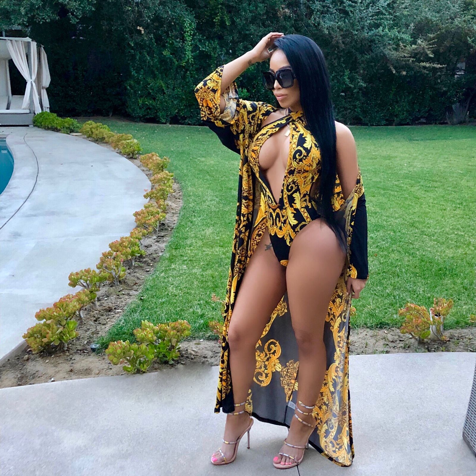 Costume femme en Lait de soie - Ref 3333913 Image 31