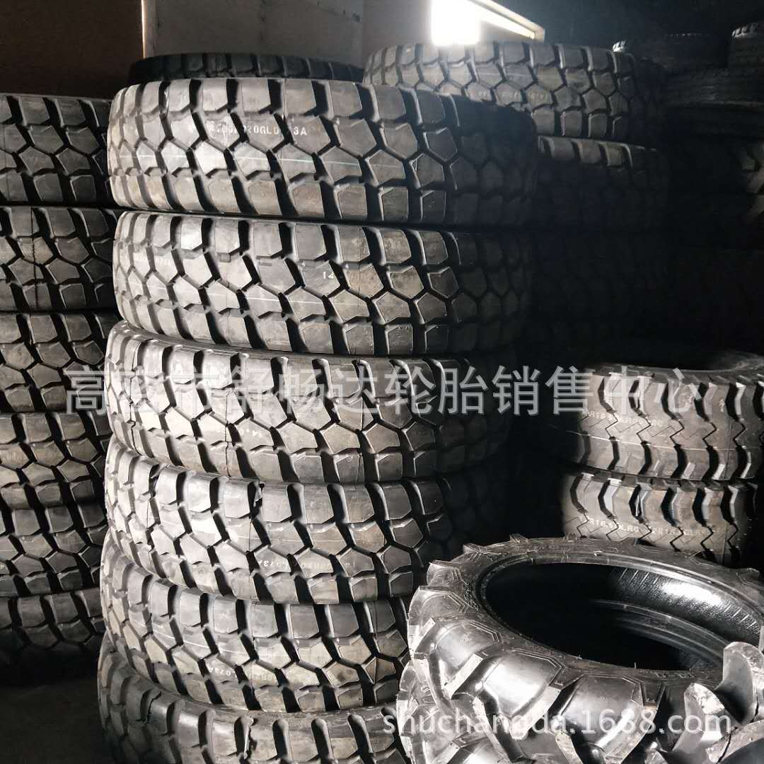 供应越野轮胎14.00R20 16.00r20 真空带内胎