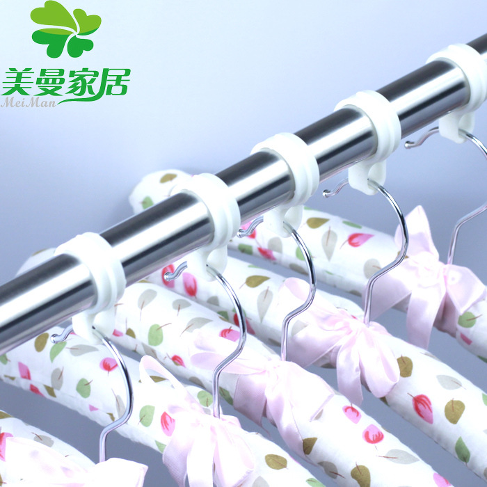 Windproof plastic drying rack