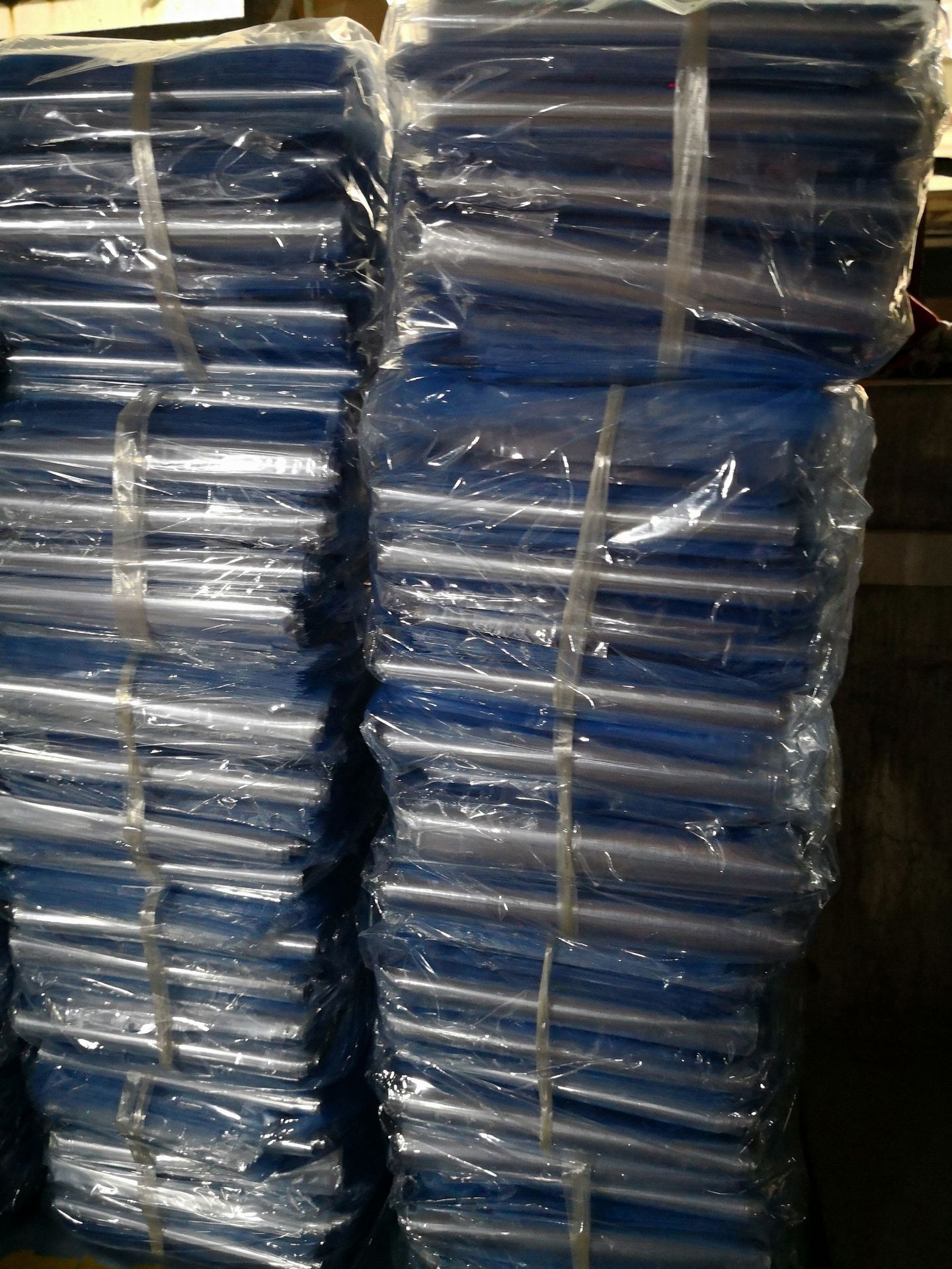 PVC热收缩袋收缩膜可定做规格颜色封口牢韧性好