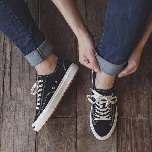 Open smile canvas shoes for women summer new shoes ins versatile casual flat bottom trendy shoes niche couple black sneakers
