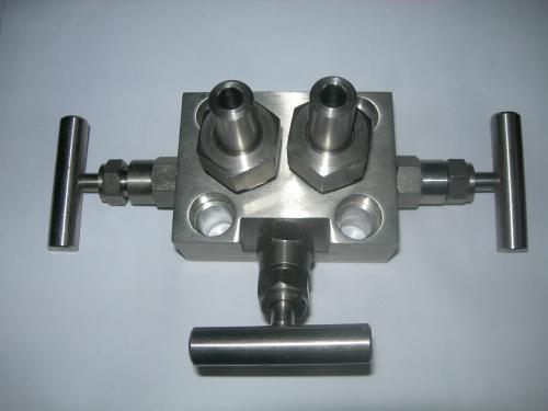 不锈钢3051三阀组 共面型三阀组