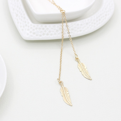 Simple Tree Leaf Pendant Necklace Green Gold Silver Feather Women’s  Necklace Clavicle Chain display picture 11