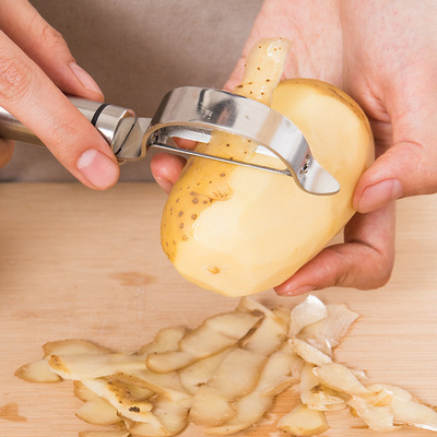 家用削蘋果神器刮皮刀土豆刨刀 水果削皮器廚房多功能削皮刀批發