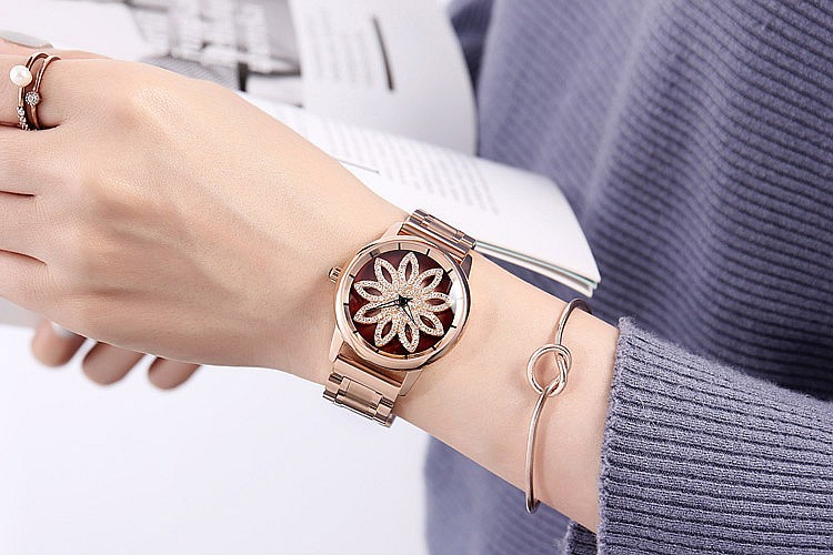 GUOU Women's Rotating Watch - Image 7