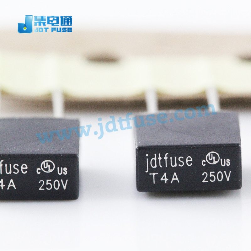 392微型保险丝JFS1400TR过流保险丝8*4方形保险丝厂家免费拿样