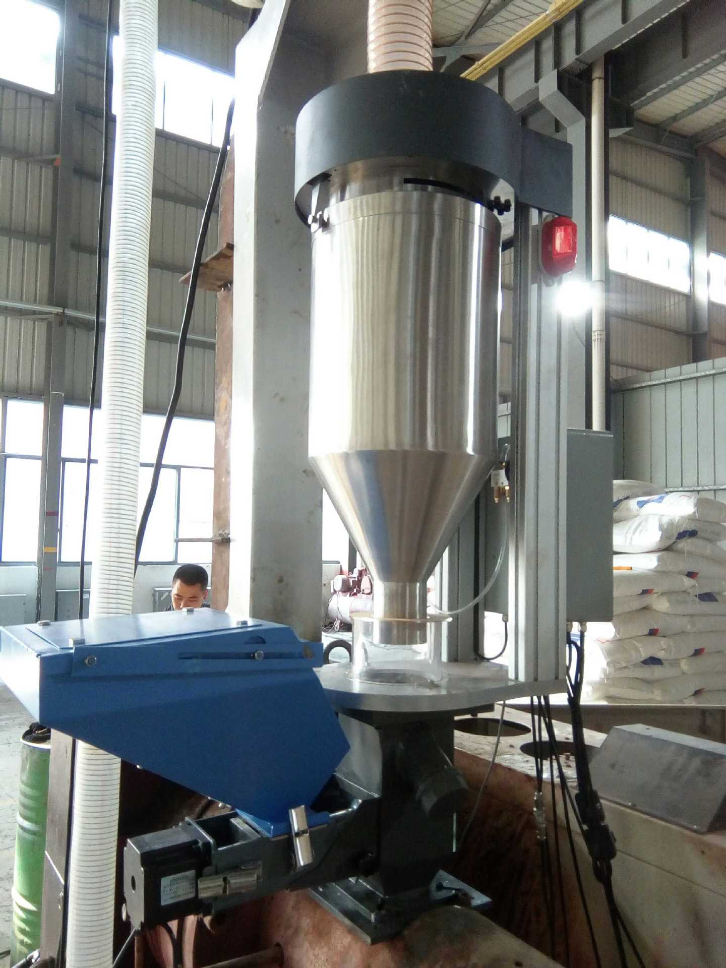 供应高精度在线米重色母控制一体机