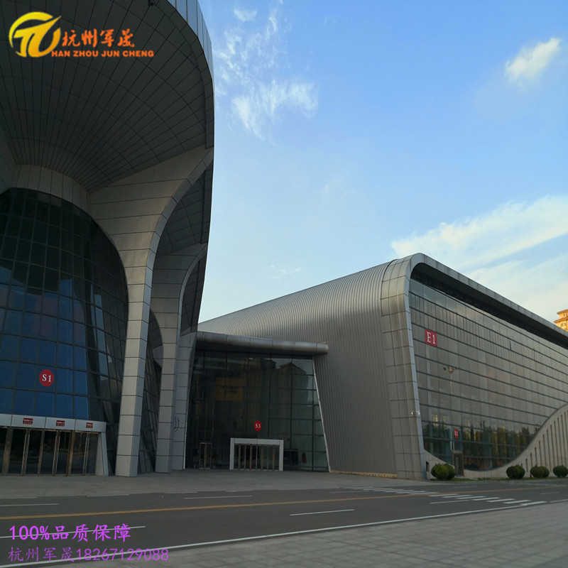 厂家直销 绿色建材氟碳漆0.9mm厚65-430型  铝镁锰屋面弯弧扇形板