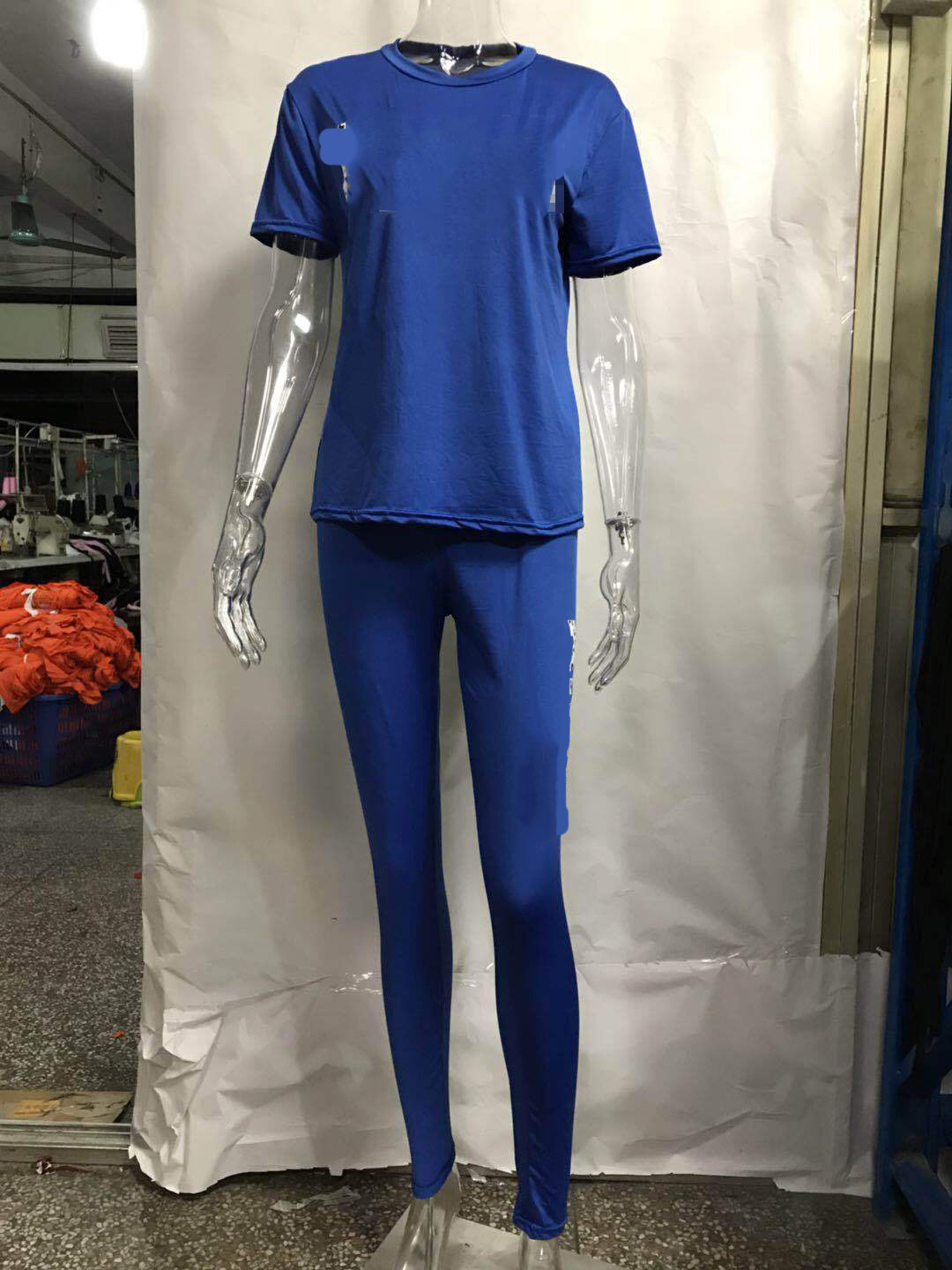 Costume femme en Lait de soie - Ref 3335382 Image 5