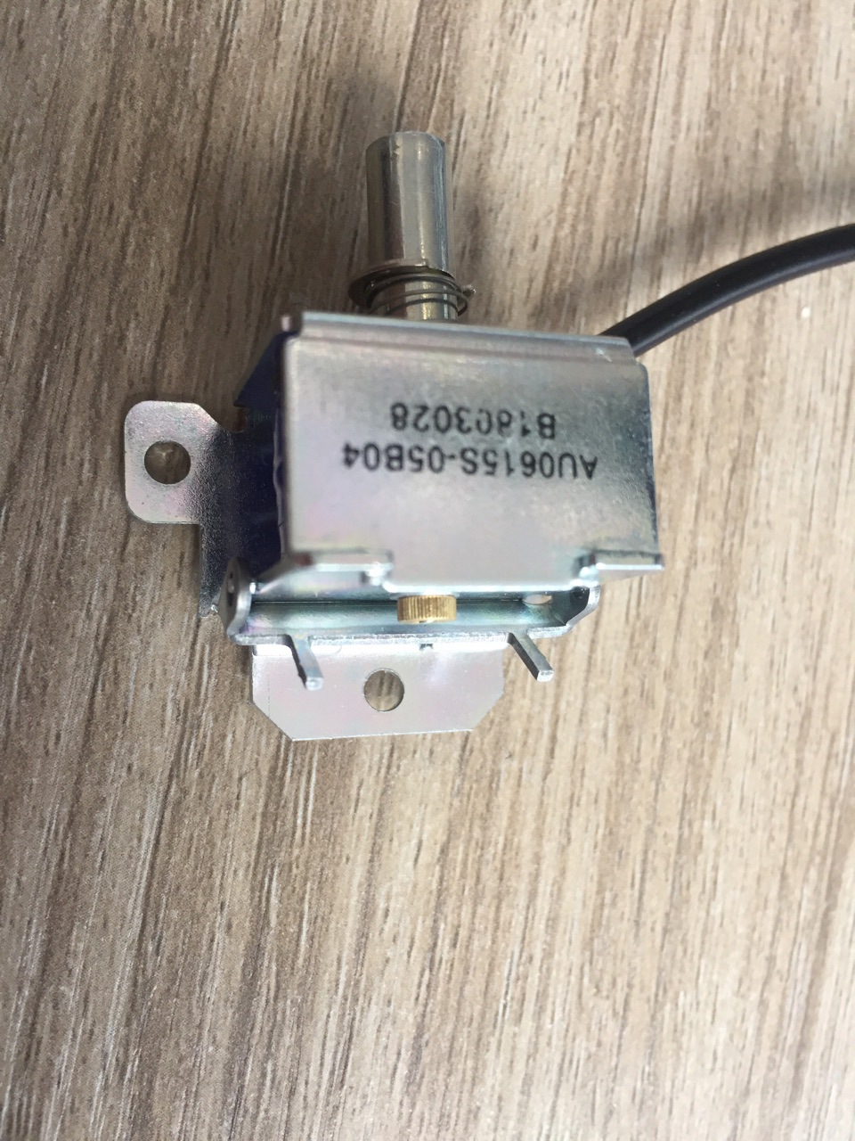 电磁铁厂家供应AU0615S共享充电宝专用电磁锁