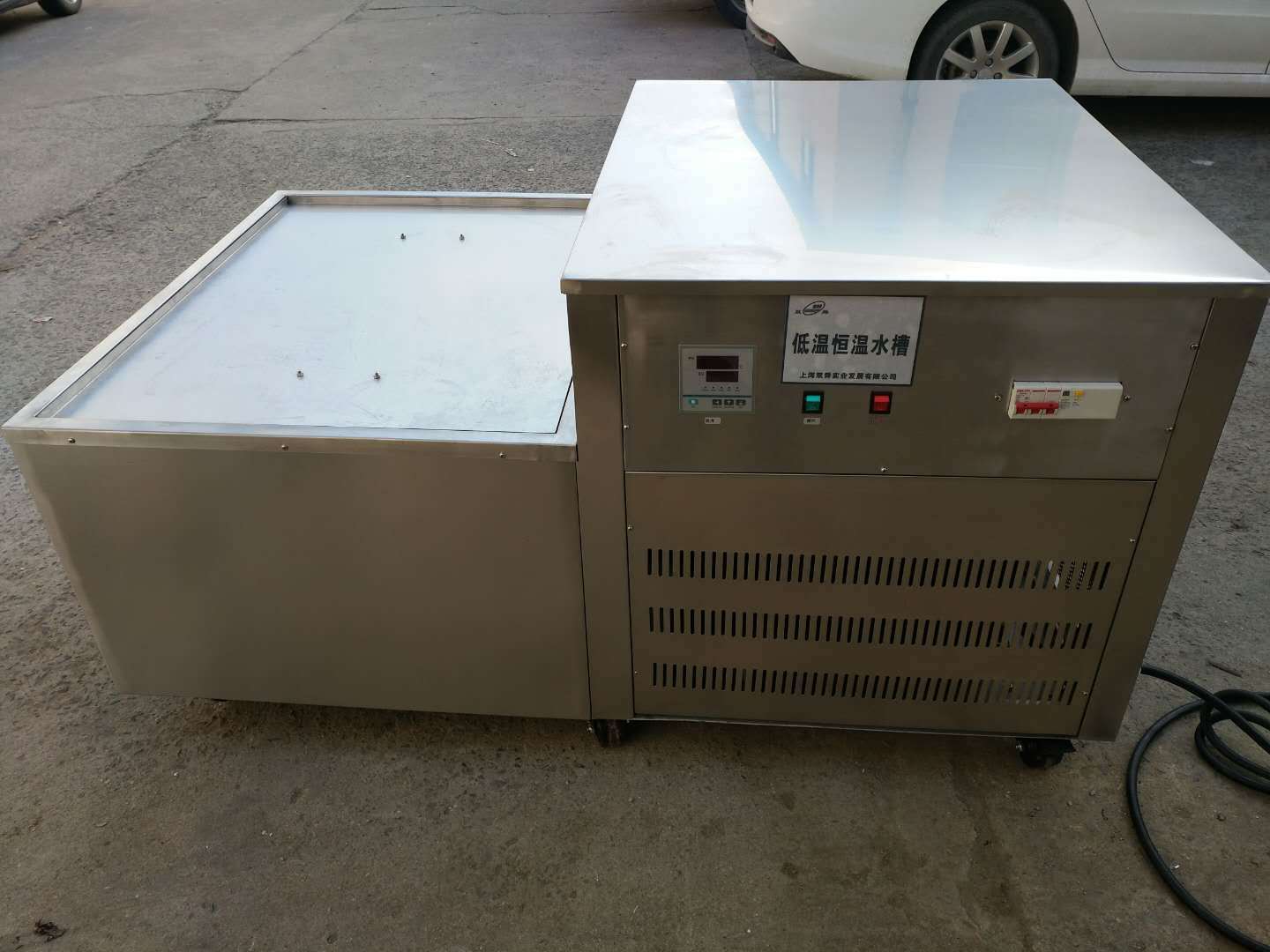 恒温水槽，低温恒温水槽，外循环恒温水槽，全不锈钢循环恒温水箱