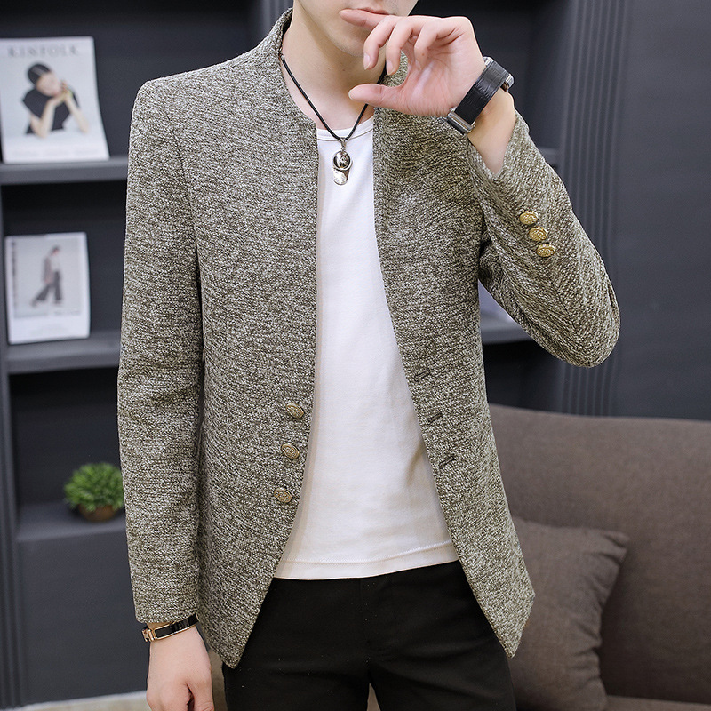 小さいスーツの男性のカジュアルな個性は身を修めて格好が良い潮流の韓国版の青年の秋の上着の2018新型のスーツの男性服を着ます。