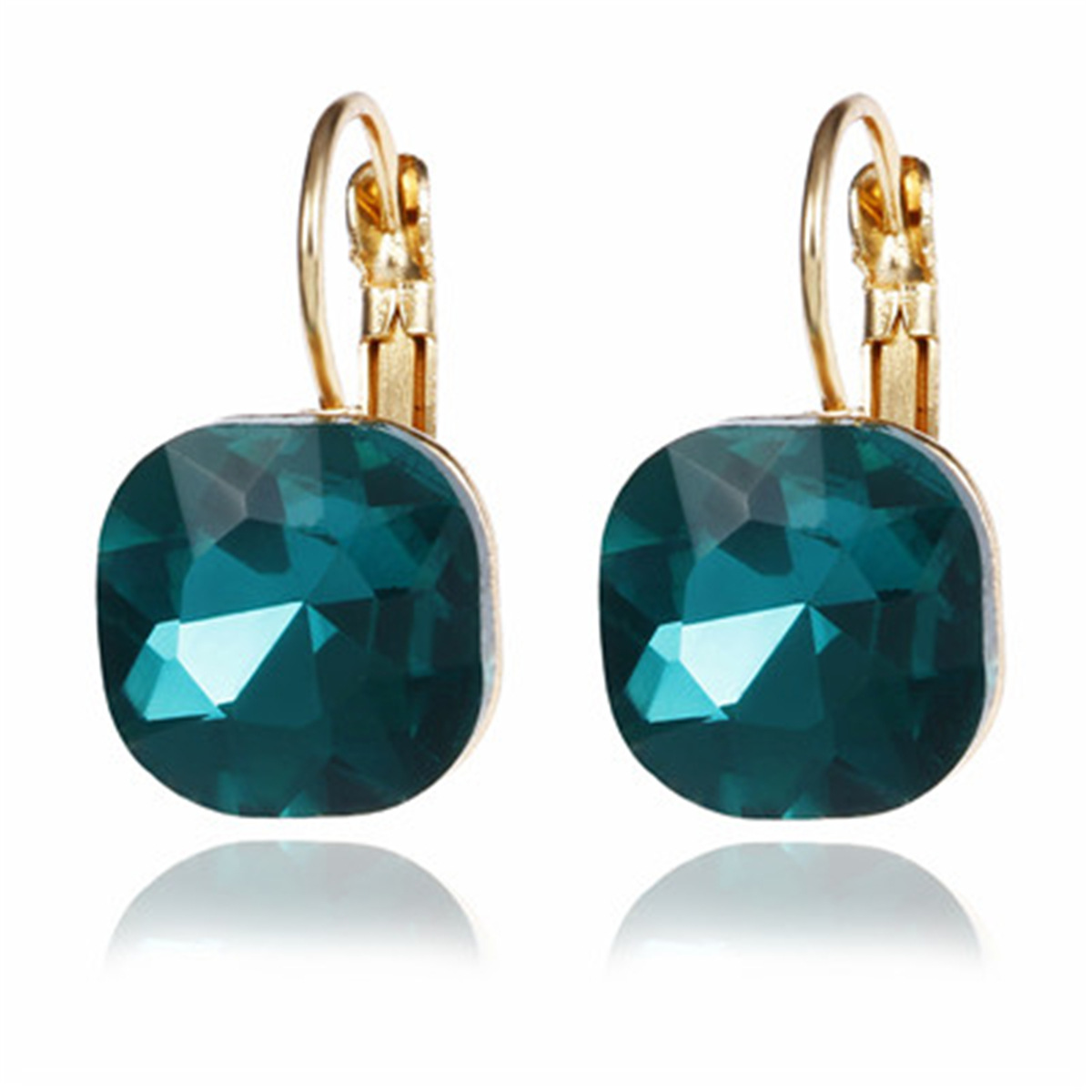 Micro-inlaid Square Diamond Earrings display picture 5