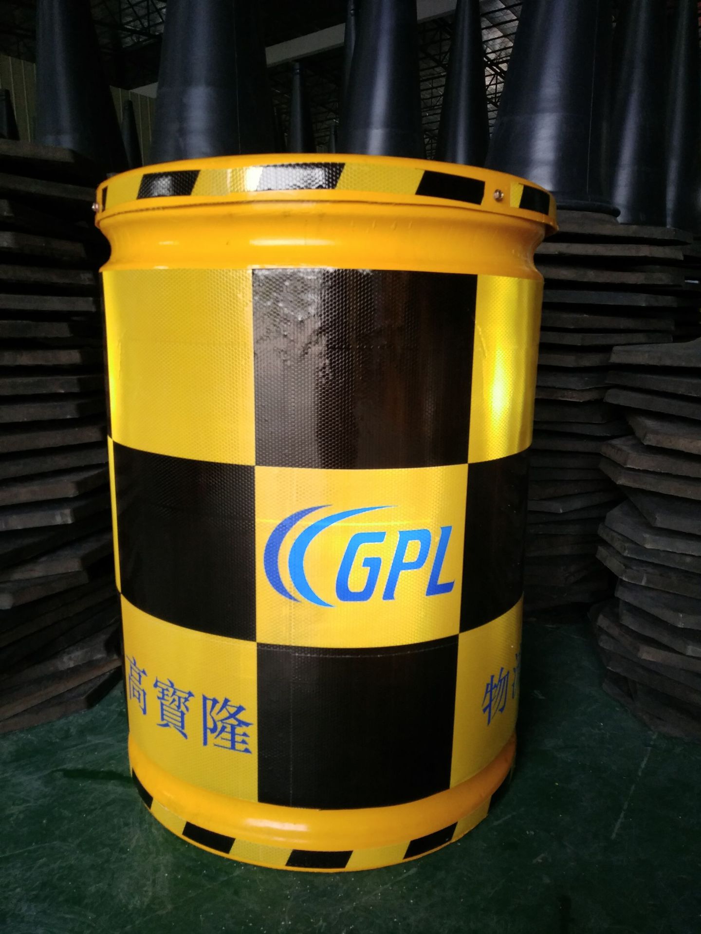 警客来 厂家直销 玻璃钢防撞桶 交通安全防撞 高速公路用反光桶