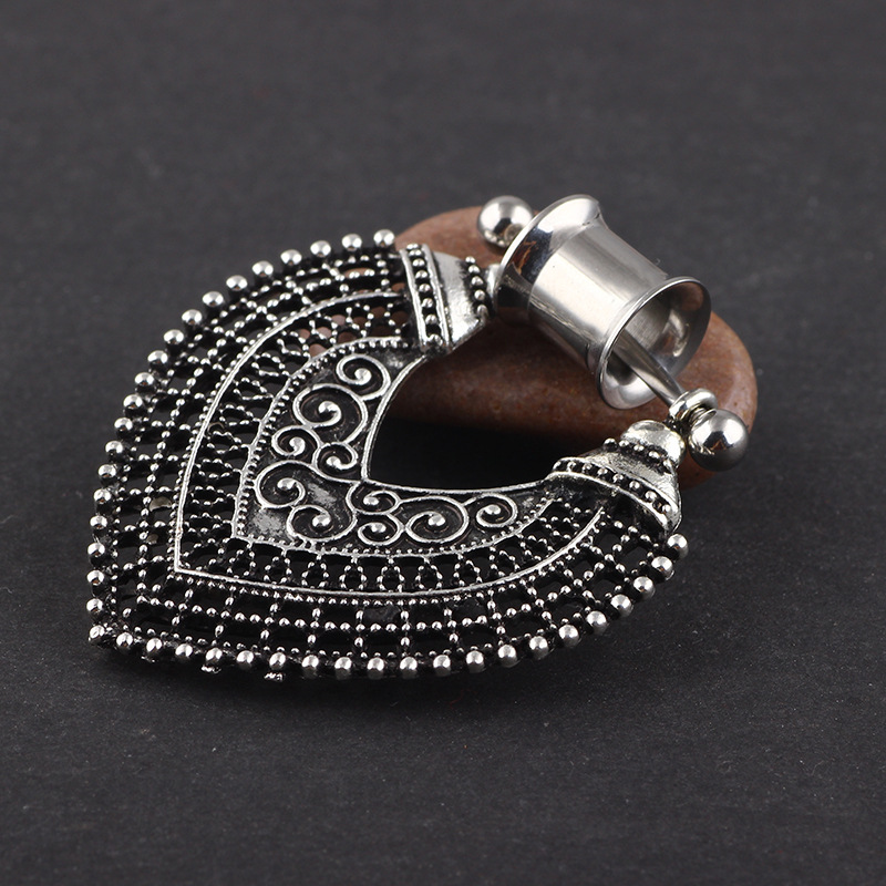 Labret piercing jewelry detail image