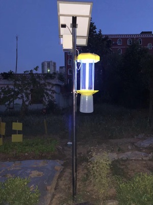 生产批发 农用太阳能杀虫灯、灭虫灯、户外频振光控诱虫灭虫灯|ru