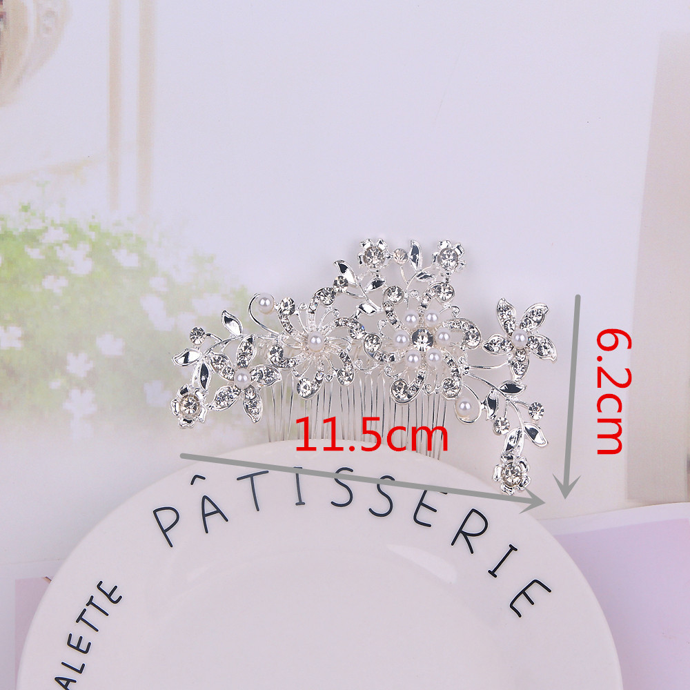 Bridal Crown Flower Alloy Plating Hollow Out Inlay Rhinestones Pearl Insert Comb 1 Piece display picture 1