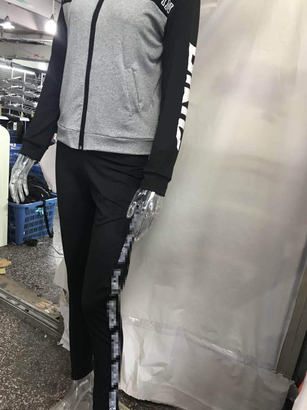 Costume femme en Mélange de fibres chimiques - Ref 3335567 Image 16