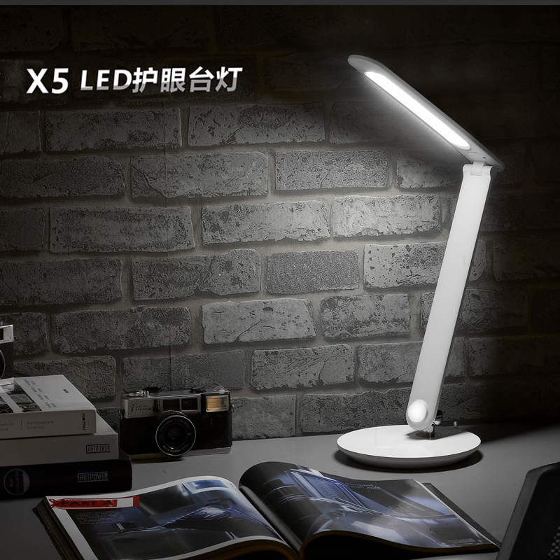 X5触摸台灯.jpg