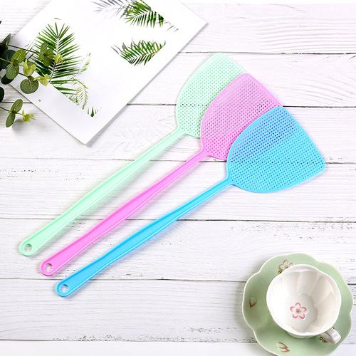 Household summer plastic fly swatter, durable mesh, long handle, fly swatter, mosquito swatter