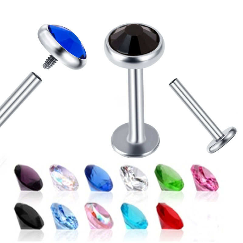 16G labret stud size and finish detail