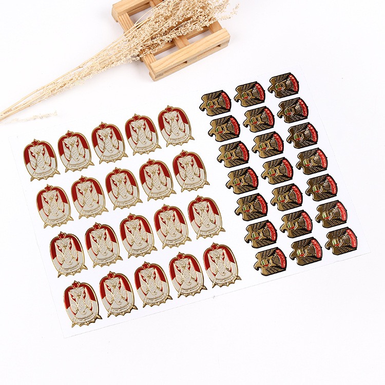 金箔不干胶商标压纹镭射折光 茶叶标酒标 仿铝牌可定制