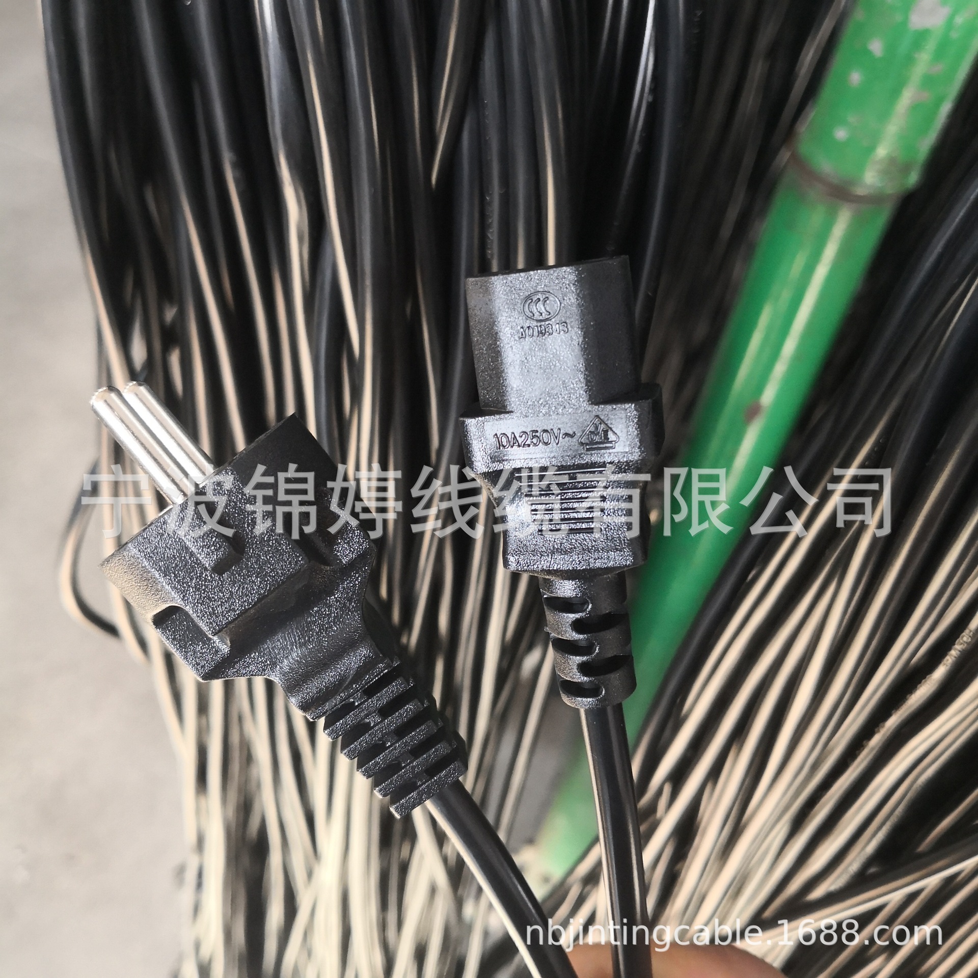 实拍欧盟认证  三芯直插头  塑料电源线