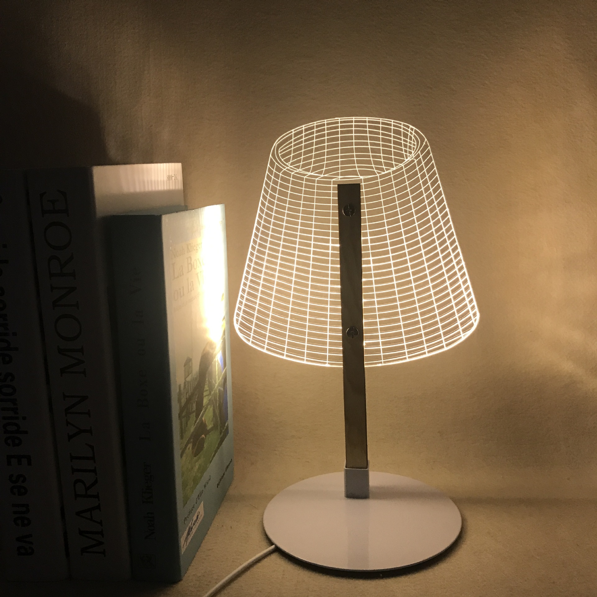 3D Creative Stereo Vision Desk Lamp