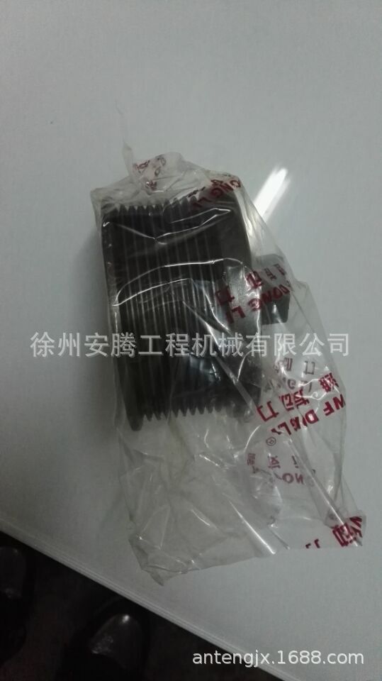 XE470CK充电机皮带轮800142931