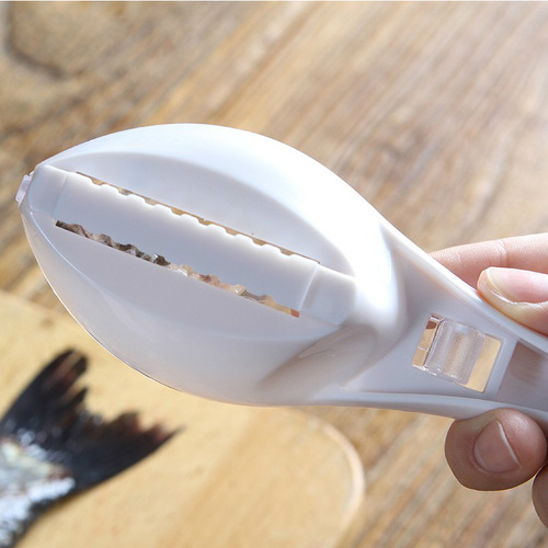 Practical fish scale planer with lid for killing fish, manual fish scale scraper tool, home kitchen gadget to remove scales